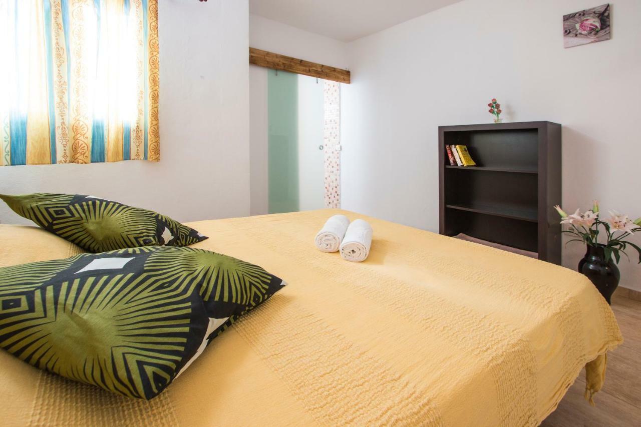 A Ensuite Apartment Con Zona De Patio Arrecife Kültér fotó